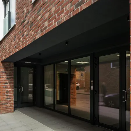 Iron Street By A11 Sauna Aparthotel Krakov