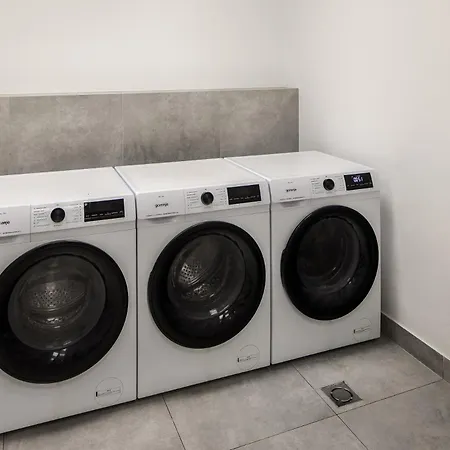 Iron Street By A11 Sauna Aparthotel 4*